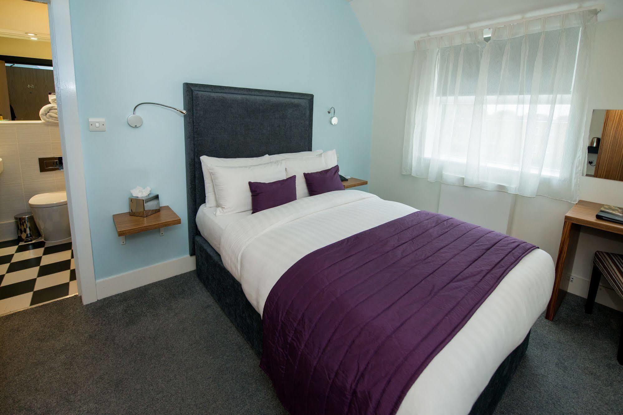 Hotel By Mercure Stanwell